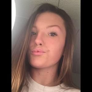 Meet your Posher, Aly